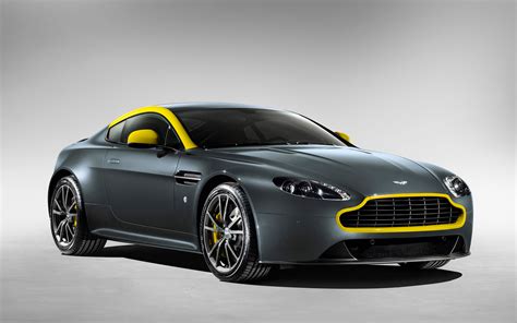 2014 Aston Martin V8 Vantage S Owners Manual